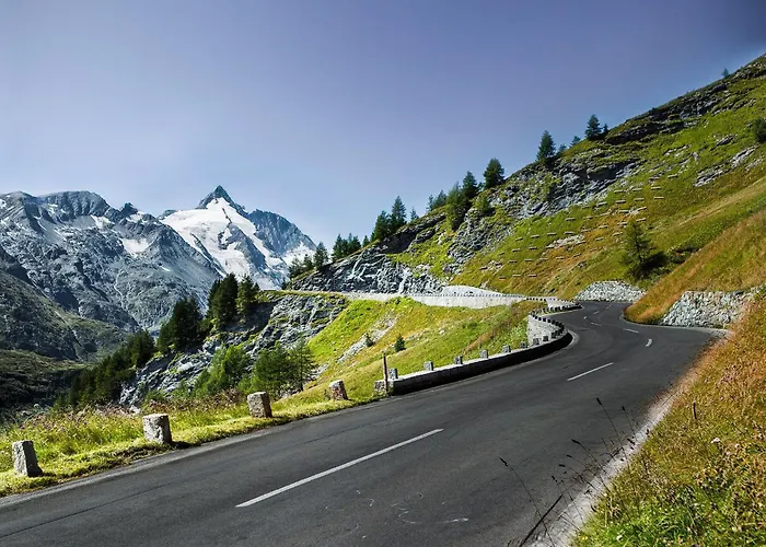 Luxury Retreat With Breathtaking Panoramic Oberwang