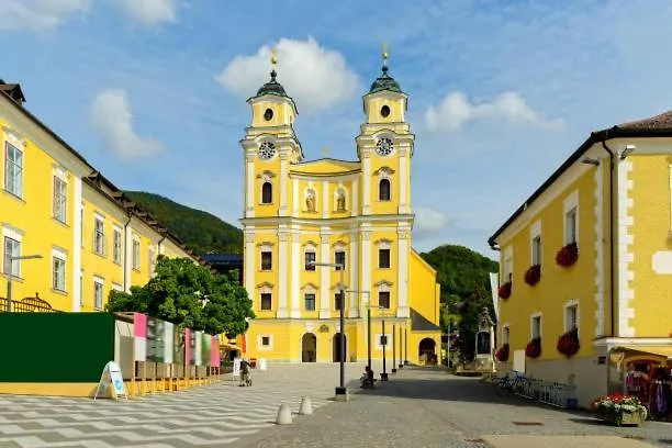 Luxury Retreat With Breathtaking Panoramic *