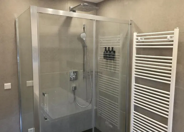 Luxury Retreat With Breathtaking Panoramic